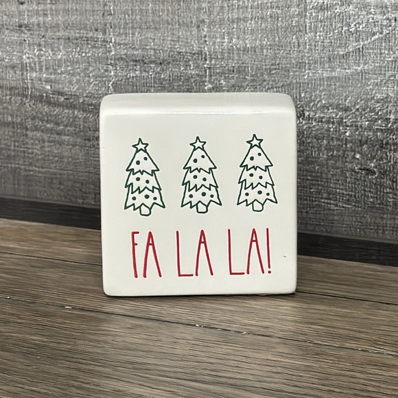 Rae Dunn Fa La La! Christmas Block Sign NEW - Picture 1 of 7